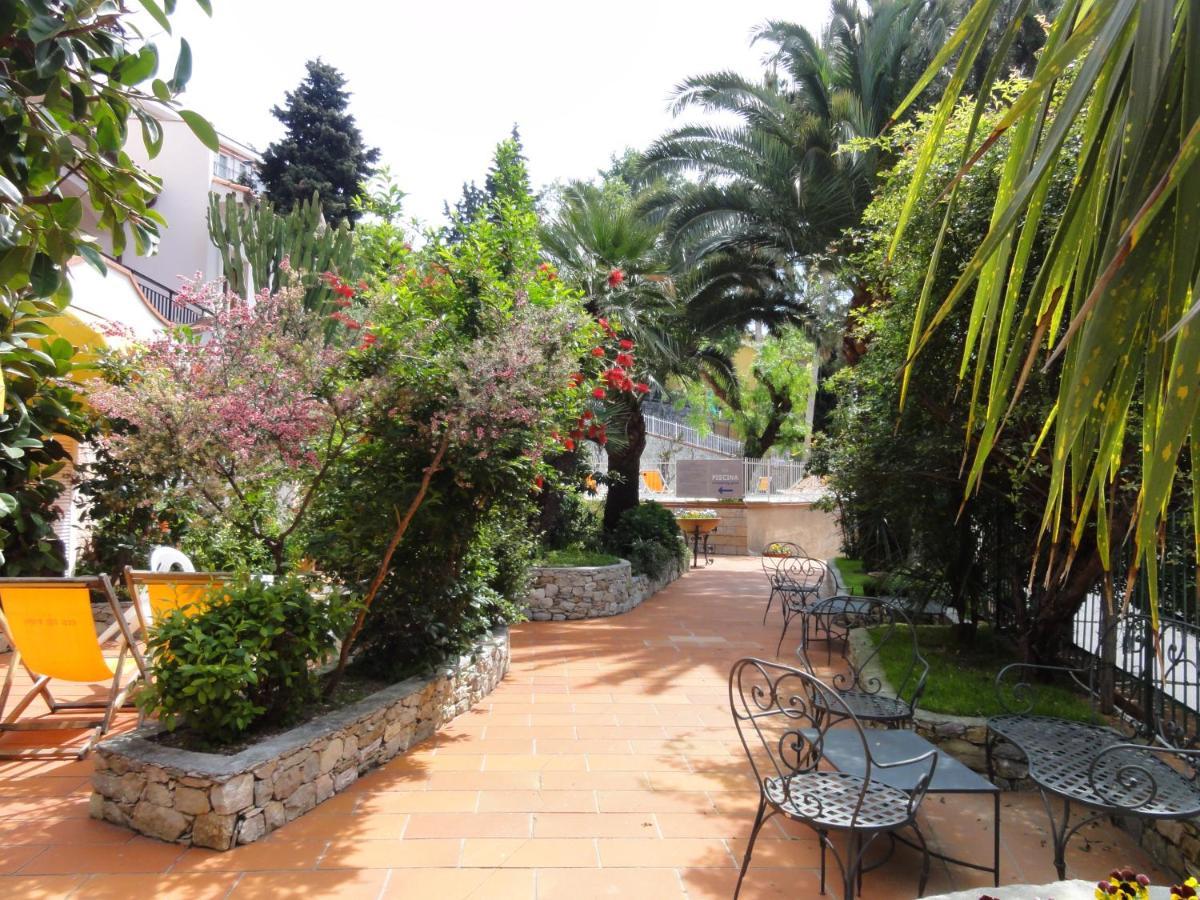 Aparthotel Dei Fiori